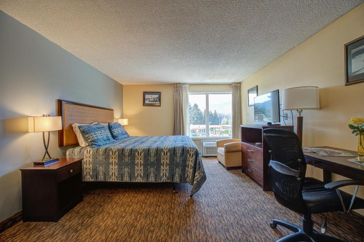 Columbia Gorge Motel